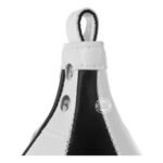 pera blanco negro detalle
